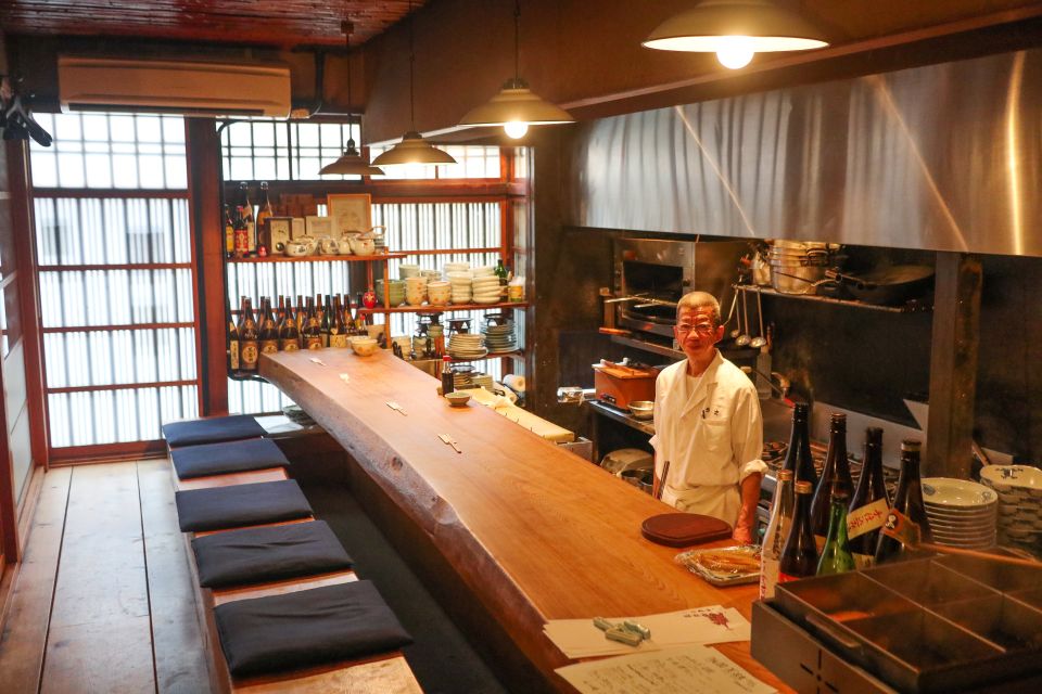 Kyoto: 3-Hour Night Foodie Tour in Gion - Starting Location and Itinerary