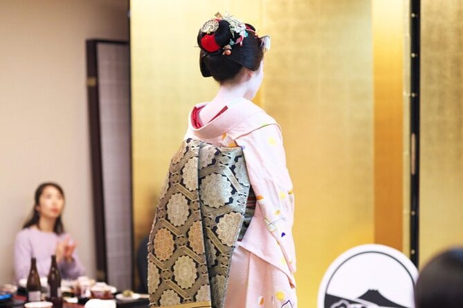 Kyoto 4 Hr Gion Private Guided Tour & Maiko or Geisha Dinner - Kyoto Highlights and Transportation Considerations