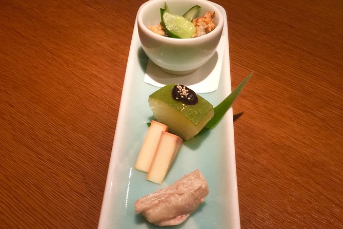 Kyoto Evening Gion Food Tour Including Kaiseki Dinner - Main Roads and Back Alleys