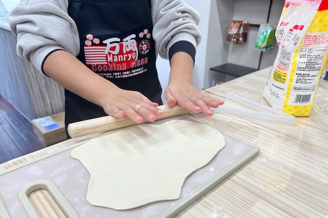 Kyoto: Japanese Udon and Sushi Cooking Class - Dietary Considerations and Beverages