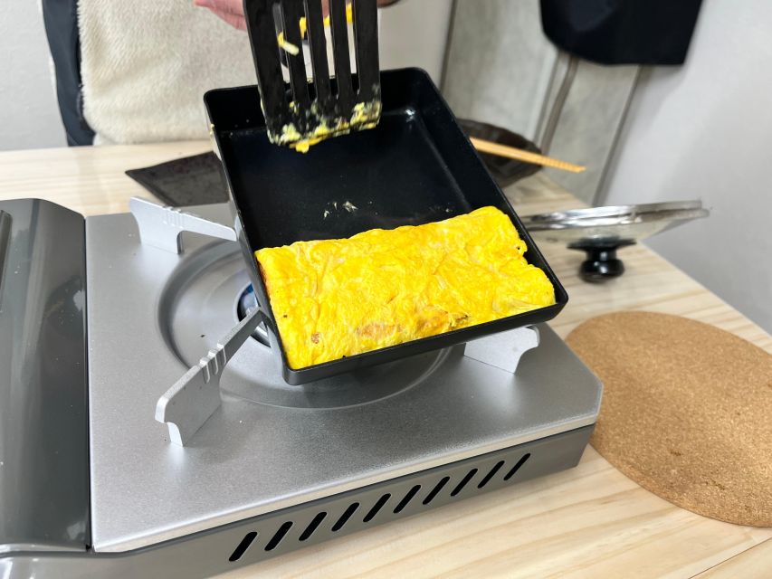 Kyoto: Japanese Udon and Sushi Cooking Class With Tastings - Pricing and Booking Details