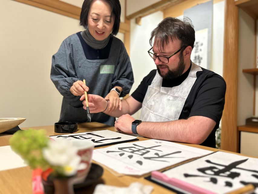 Kyoto: Local Home Visit and Japanese Calligraphy Class - Creating Your Unique Artwork