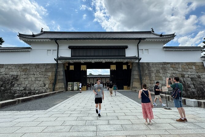 Kyoto: Nijo Castle, Noble Architecture and Gardens Guided Tour - Accessibility and Health Considerations