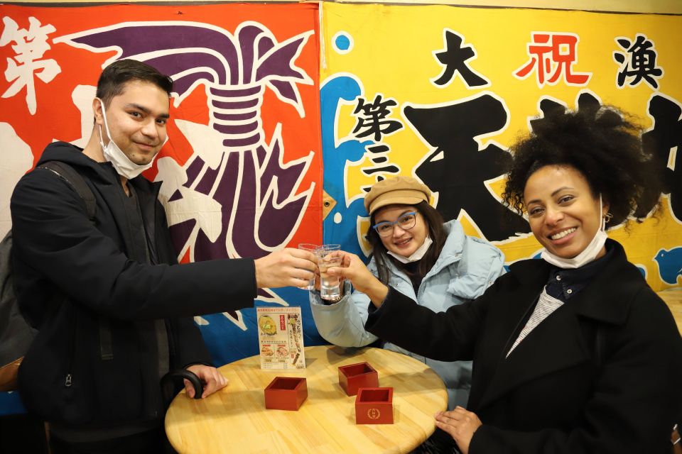 Kyoto: Nishiki Market Food and Culture Walking Tour - Strolling Through a Local Street