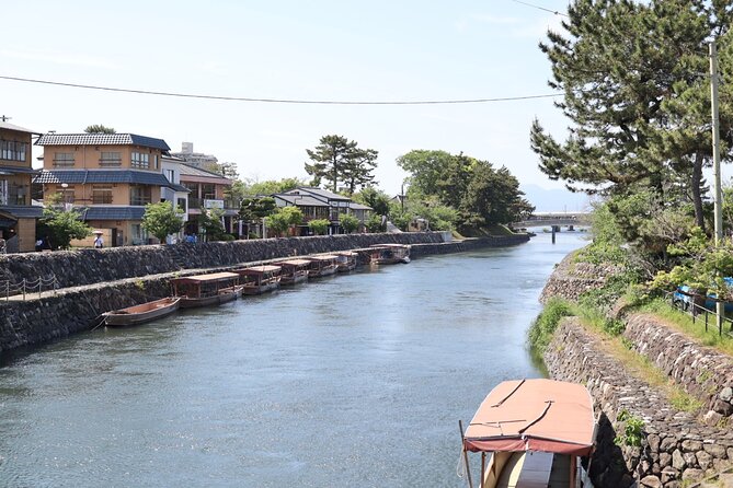 Kyoto/Uji/Traditional Kimono or Yukata 1 Day Rental Plan - Hair Arrangement and Dressing
