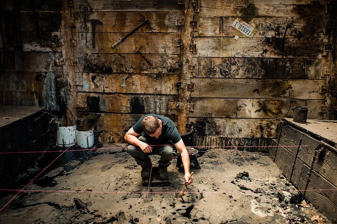 La Brea Tar Pits and Museum Admission Ticket With Excavator Tour - Attractions and Experiences