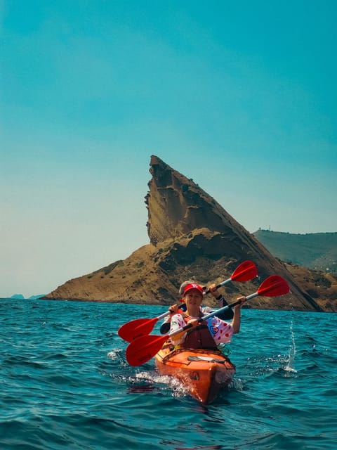 La Ciotat: Calanques National Park Guided Kayak Tour - Tour Experience and Guides