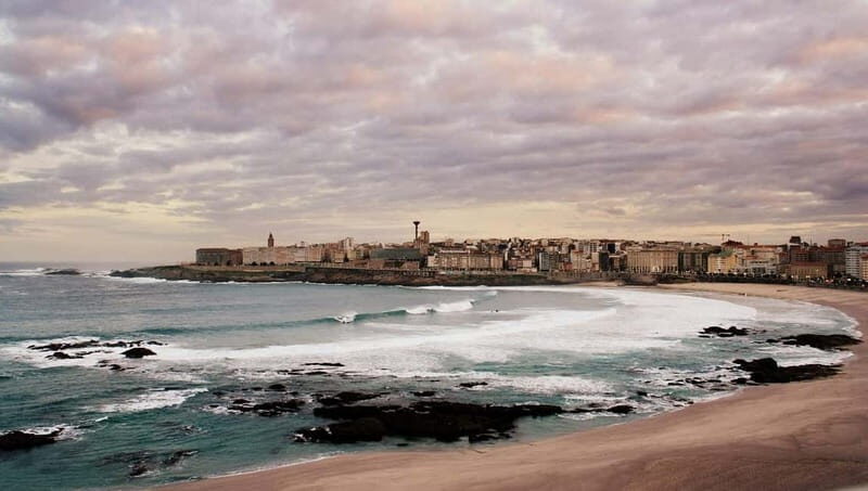 La Coruña: Tour for Cruise Passengers from the Port of La Coruña - Visiting the Tower of Hercules: A Must-See Landmark