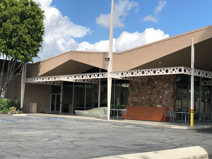 LA: East San Fernando Valley Guided Film Locations Tour - Inclusions