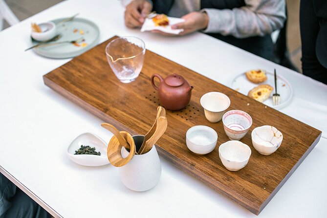 LA Food Tour: Exploring America's Culinary Frontier - Exploring Off the Tourist Trail