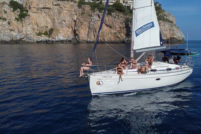 La Herradura: Sailboat with a view of Dolphins-Private - Authentic Experiences and Authentic Views