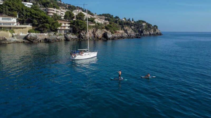 La Herradura: Sailing and Dolphin Watching Tour - Safety and Accessibility