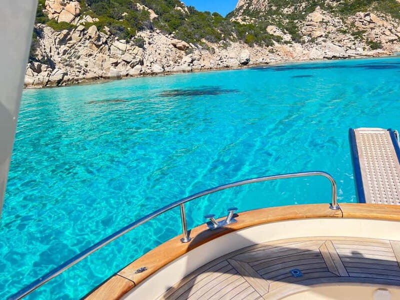 La Maddalena Archipelago: private all inclusive boat tour - FAQ
