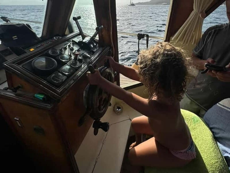 La Maddalena boat tour with lunch and drinks included - Summary: Who Should Book This Tour?