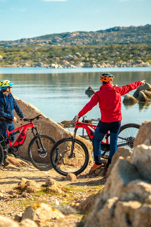 La Maddalena - Caprera: Premium E-Bike Tour Ducati E-Bikes - Itinerary Details