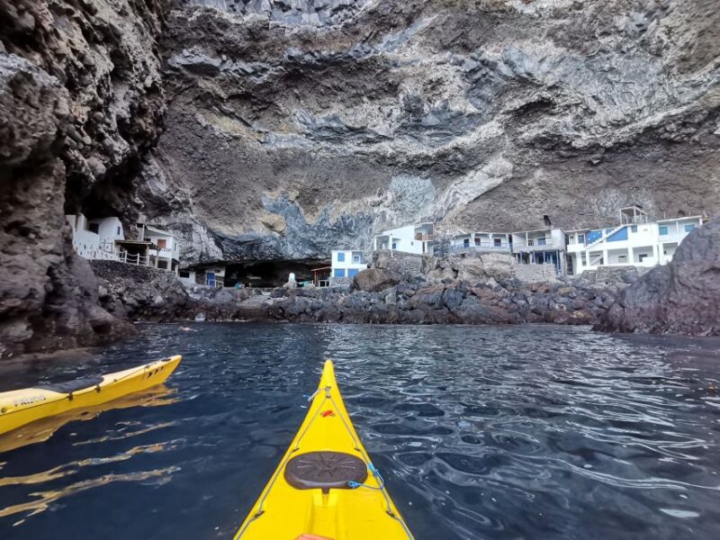 La Palma: Beautiful Cave Kayaking Tour - Booking Details