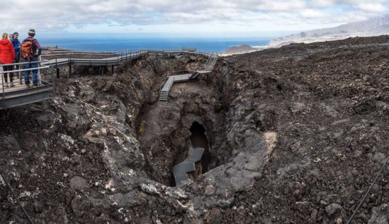 La Palma: Cueva de Las Palomas Volcanic Tube - An Introduction to La Palma’s Geology  