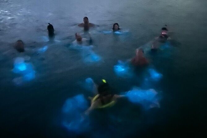 La Parguera Bio Bay Boat Ride and Swimming w/ San Juan Transport - FAQs