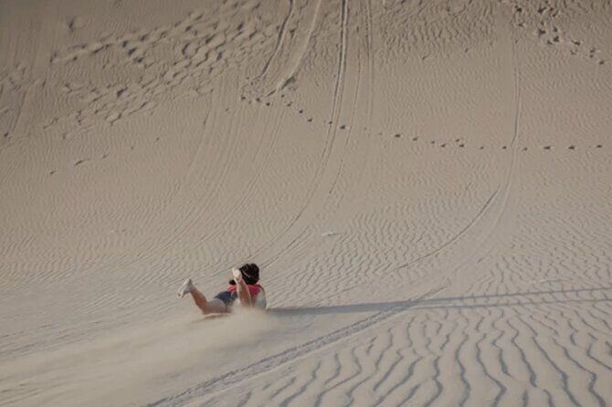 La Paz Sandboarding Adventure in the Mogote Dunes - Key Points