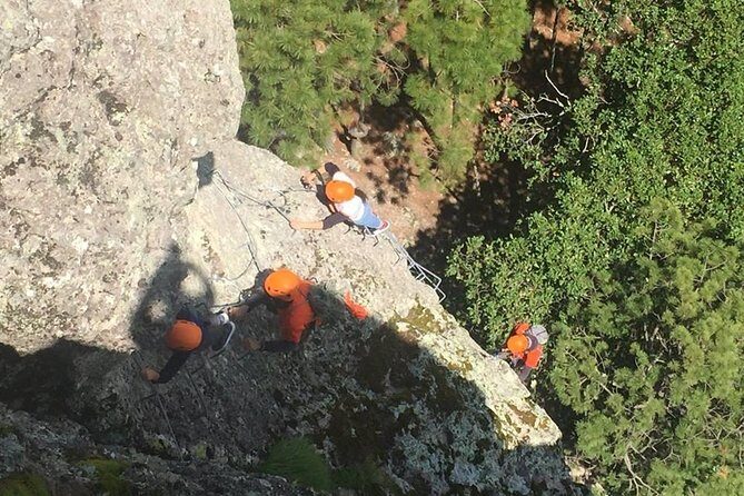 La Pirámide Park // VIA FERRATA, RAPPEL, ZIPLINE - FAQ