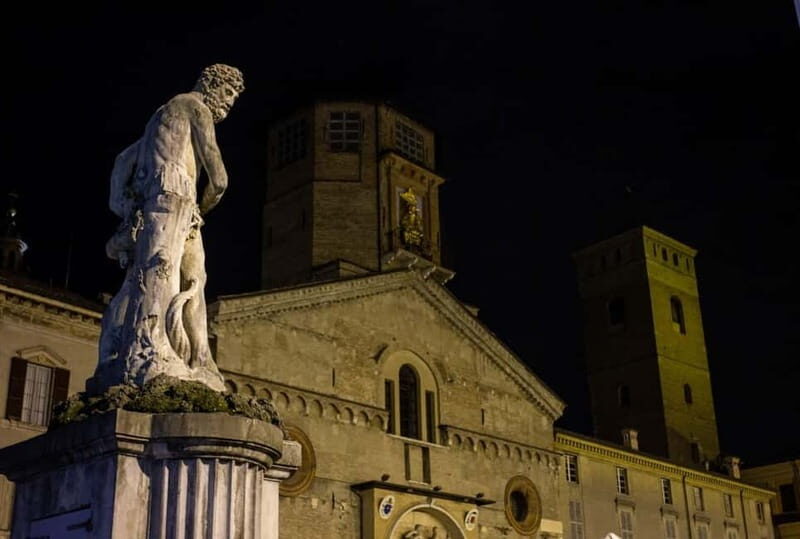 La Reggio Noire: a tour of the crime stories of the past by Night. - An In-Depth Look at La Reggio Noire