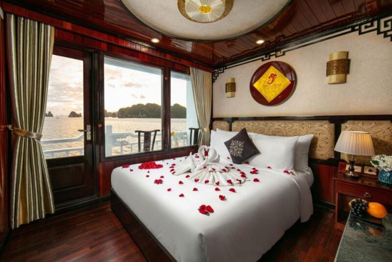 La Regina 4 Star Cruise - Halong Bay & Bai Tu Long Bay - Itinerary for the Journey