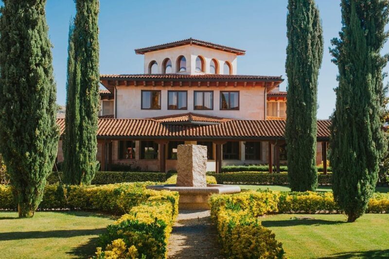 La Rioja: Bodegas Altanza - Key Points