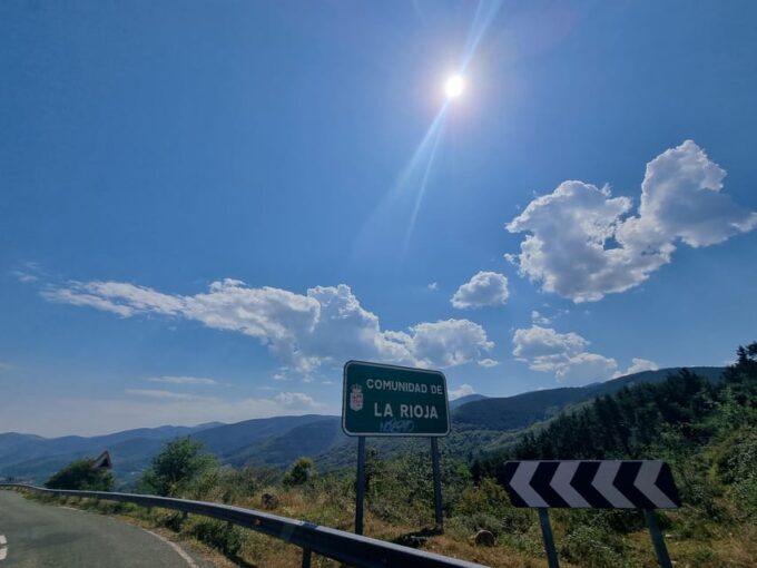 La Rioja: Ride Camp Classic Climbs of Spain - Meeting Point and Arrival