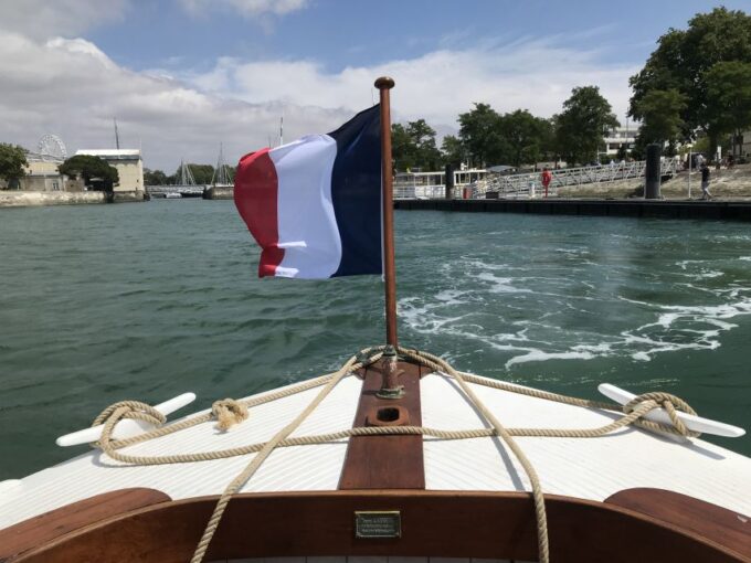 La Rochelle: 1-Hour Boat Tour of the Bay - Duration and Pricing