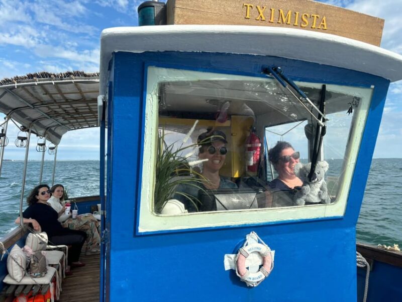 La Rochelle - 2-Hour Chilled Cruise for Friends - Experience Highlights