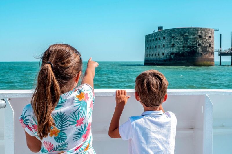 La Rochelle: Boat Trip to Fort Boyard (2h00) - Onboard Experience