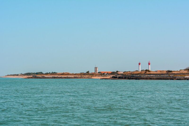 La Rochelle: Boat Trip to Fort Boyard (2h00) - Ask Away