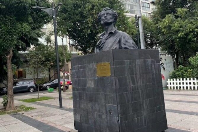 La Roma Culinary Quest: A Self-Guided Mexico City Tour - What is the La Roma Culinary Quest?