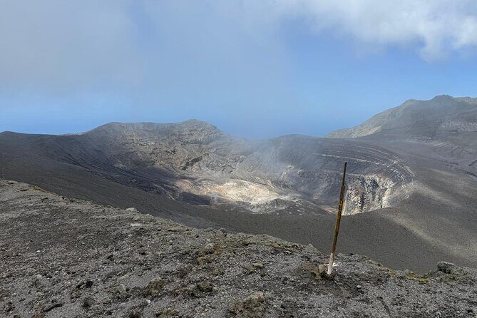 La Soufriere Volcano Hike /Topdawg Tours - An In-Depth Look at the La Soufrière Volcano Hike