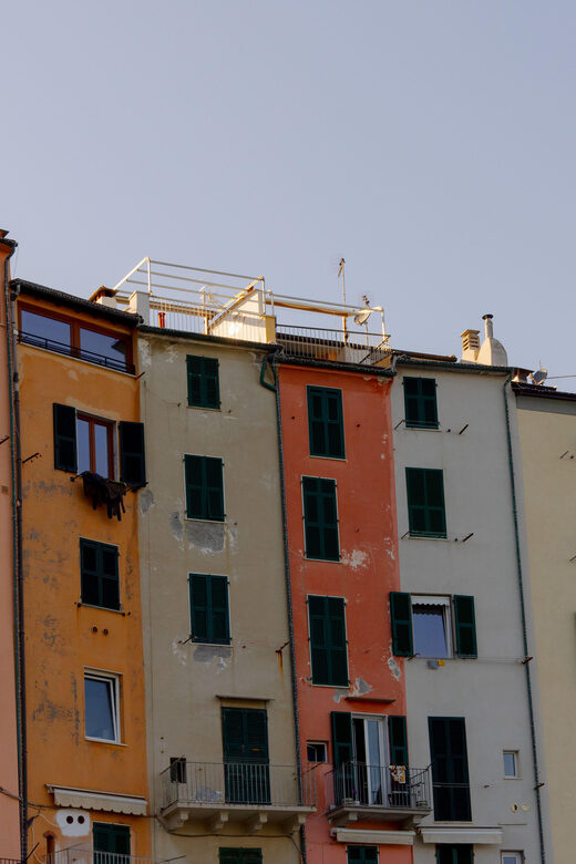 La Spezia: Boat tour in Portovenere, Palmaria & tino island - The Experience: Authentic, Relaxed, and Scenic