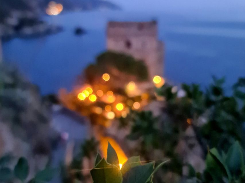 La Spezia: Cinque Terre Tour With Professional Photographer - Exploring Cinque Terre Villages