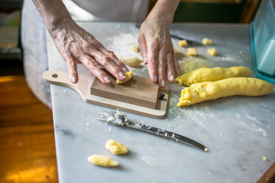La Spezia: Private Pasta-Making Class at a Locals Home - Key Points