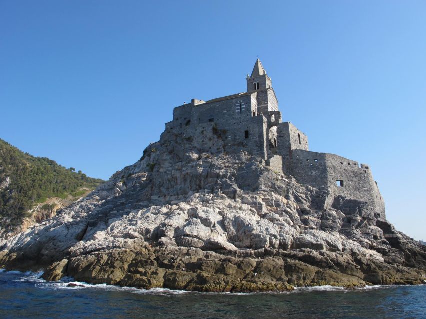 La Spezia. Sunset Aperitif and Dinner on the Boat - Itinerary Highlights