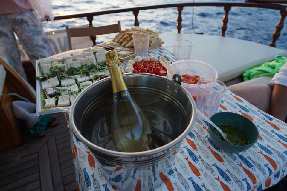La Spezia: Sunset Cruise With Aperitif and Dinner - Dinner and Departure