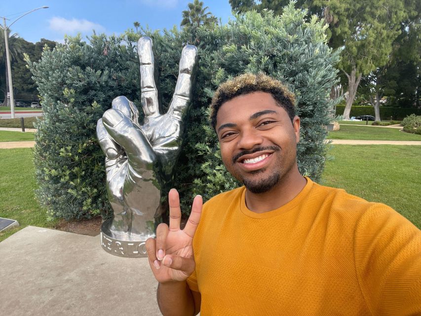 LA: TMZ Iconic Selfie Tour of Hollywood - Highlights of the Tour