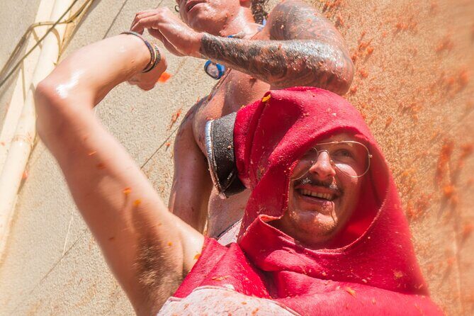 La Tomatina Day Trip from Barcelona - Why Travelers Rate This Tour So Highly