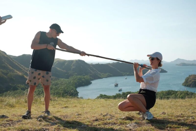 Labuan Bajo: Komodo & Pink Beach 2-Day Group Boat Tour - Important Information