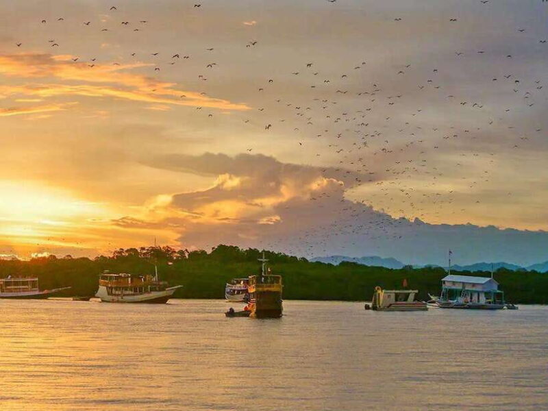 Labuan Bajo: Sunset Panorama, National Park - A Deep Dive into the Experience