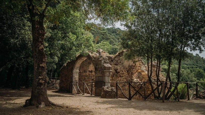 Laconi: guided tour discovering the village - Key Points  