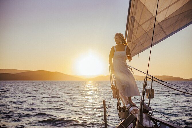 Lady Enid Sunset Sail Airlie Beach - Adults Only - What Makes This Tour Stand Out?