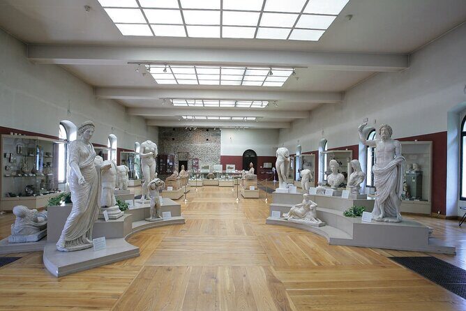 Lady with an Ermine: Czartoryski Museum - Entrance with CityPass - A Deep Dive into the Tour Experience