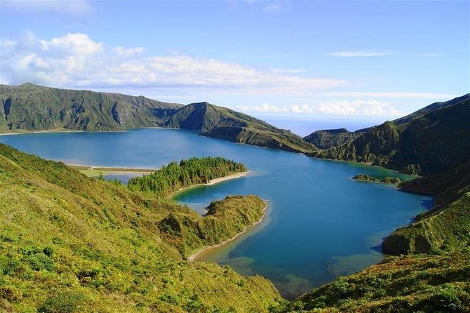 Lagoa Do Fogo Walking Tour With Lunch From Ponta Delgada - Good To Know