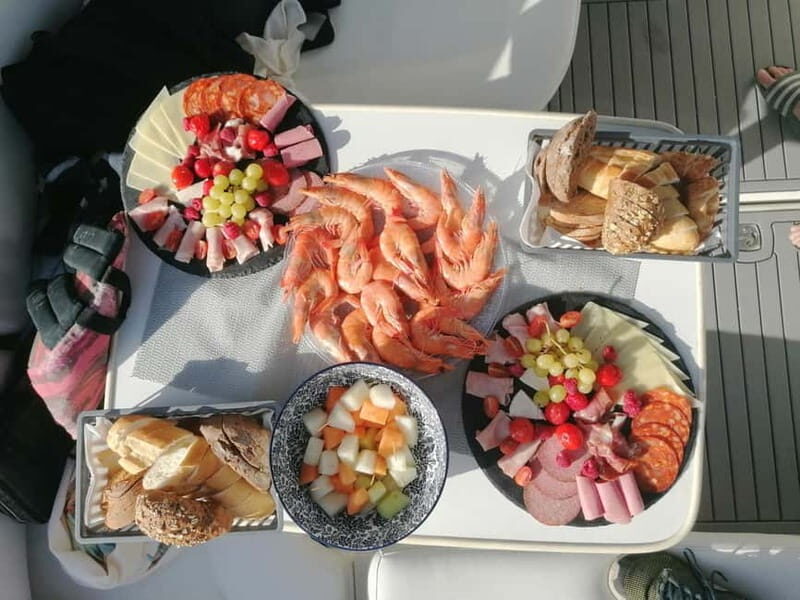 Lagos: Private Luxury Cruise with Tapas and Drinks - The Itinerary: What to Expect During Your Cruise