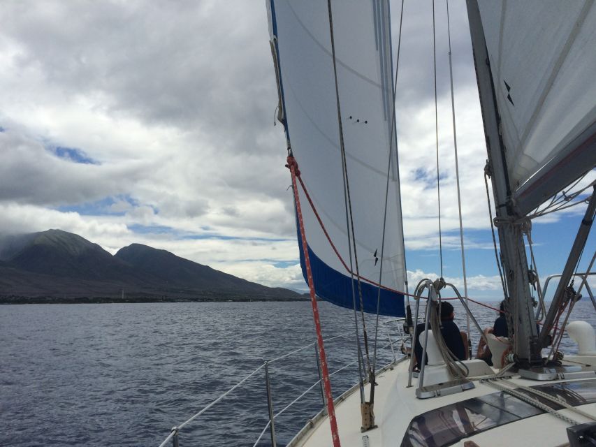 Lahaina: Private Sunset Sailing Trip & West Maui Mountains - Itinerary