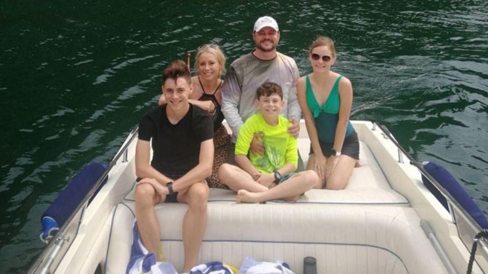 Lake Como 4 Hours Private Boat Tour Groups of 1 to 7 People - Highlights